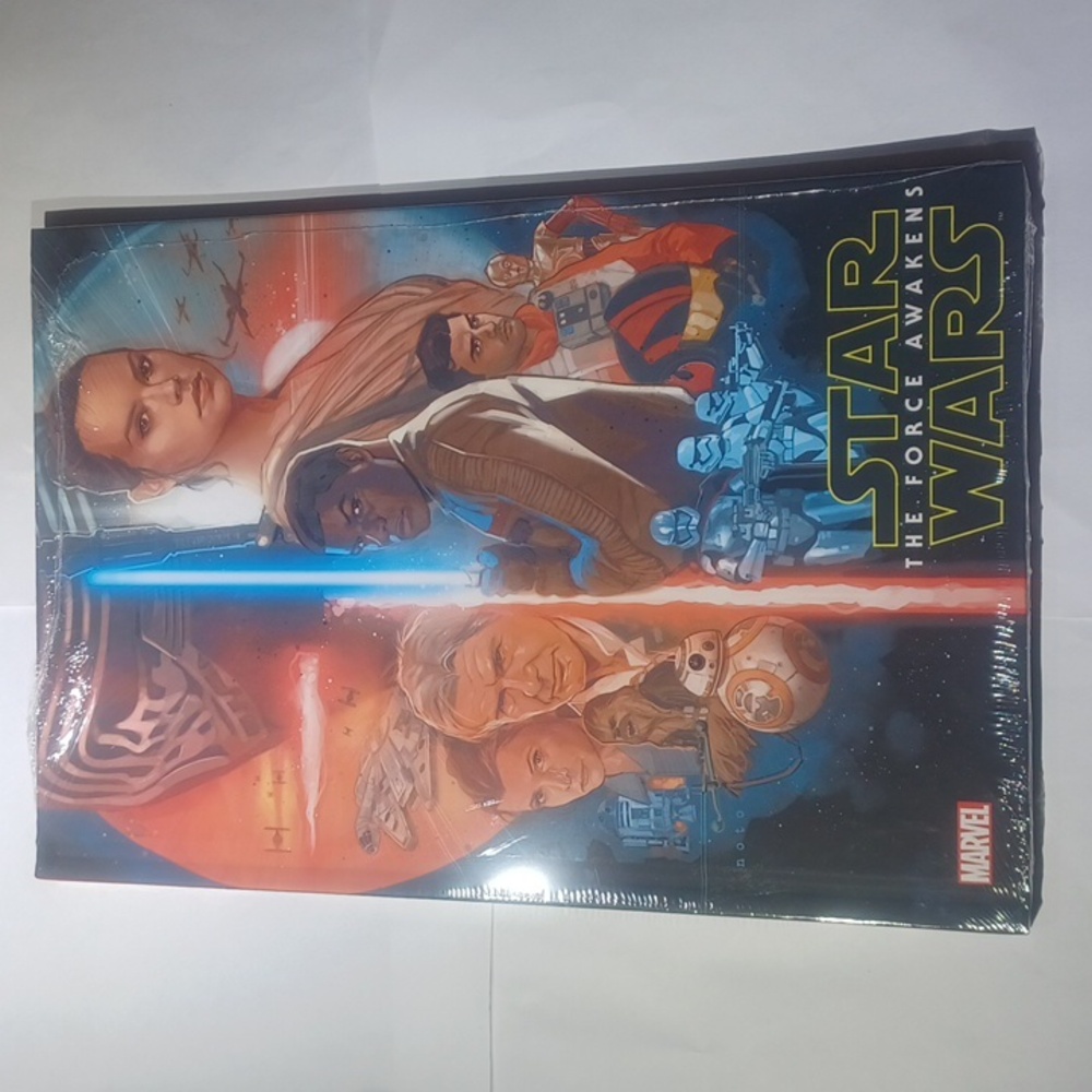 Marvel Star Wars The Force Awakens NWT Book